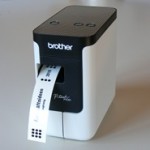 Brother P-Touch P700 Etikettendrucker mit automatischen Schnitt