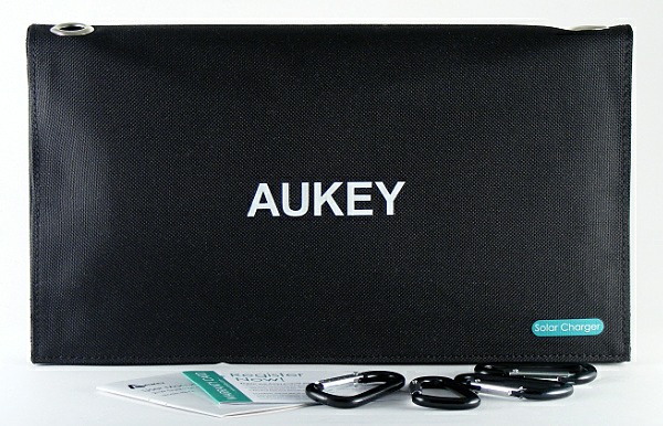 AUKEY Solar Ladegerät 21W im Test